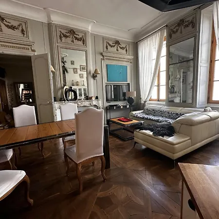 De Standing Au Coeur De La Apartman *